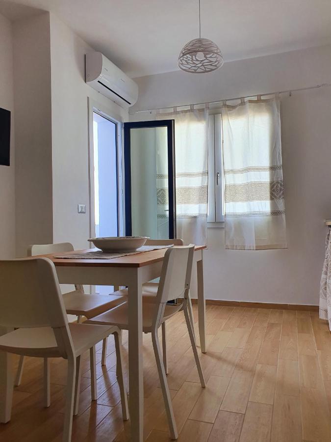 Sky And Sea Apartment 칼라세타 외부 사진
