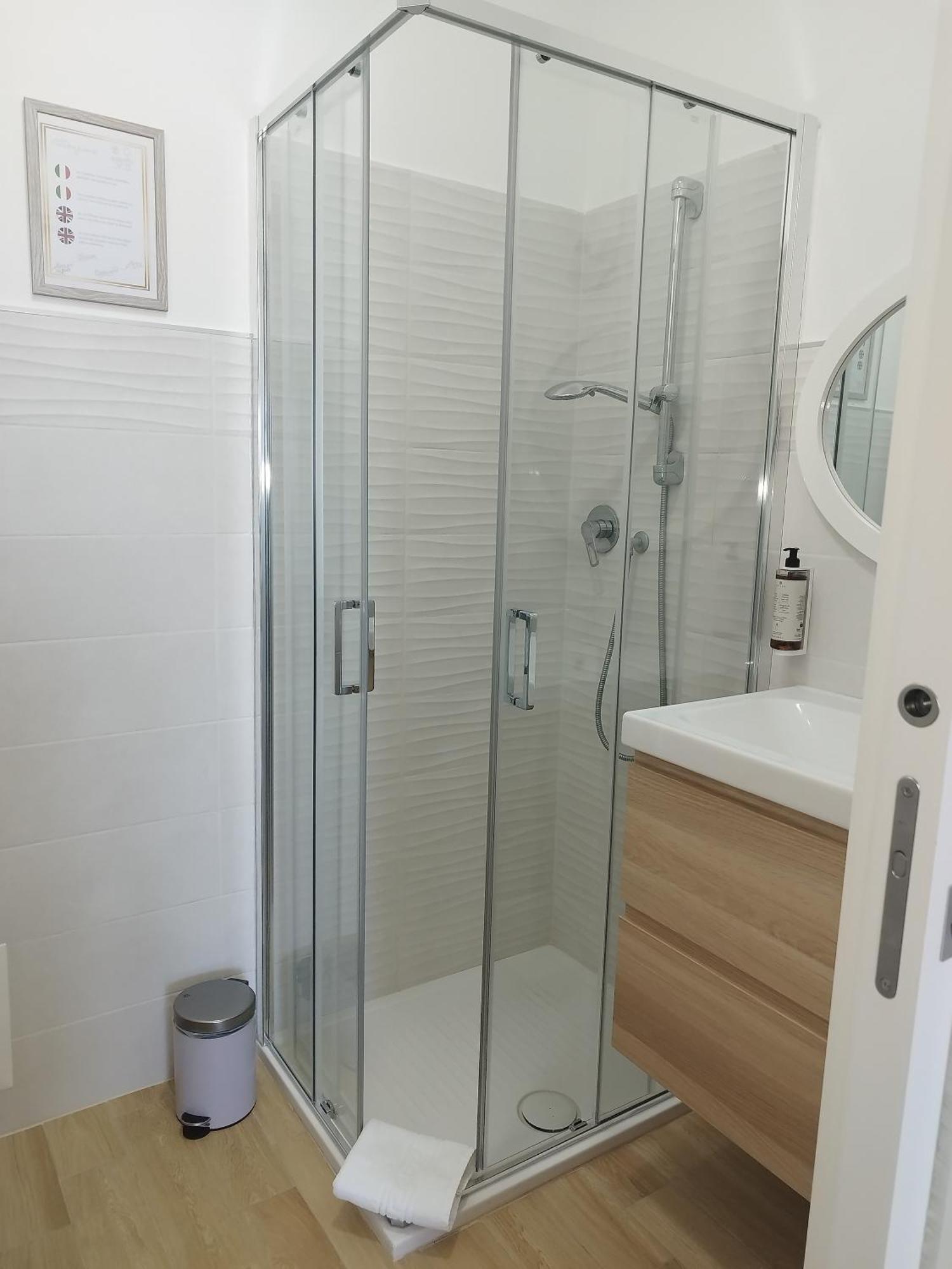 Sky And Sea Apartment 칼라세타 외부 사진