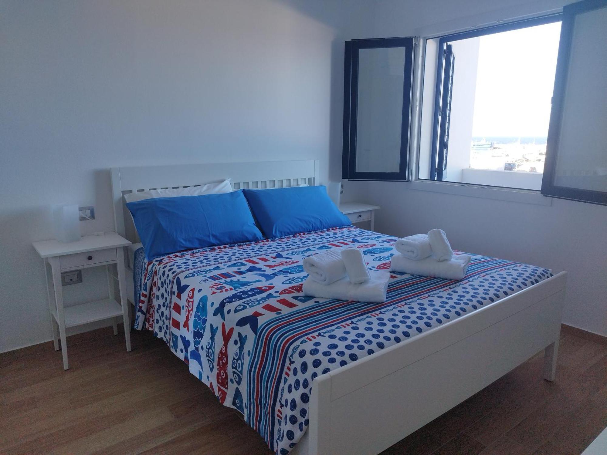 Sky And Sea Apartment 칼라세타 외부 사진